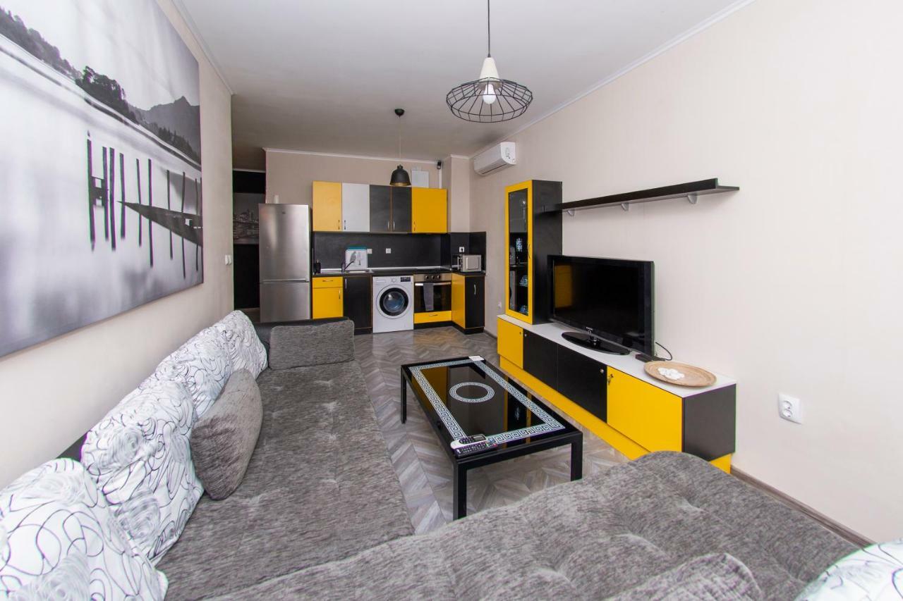 صوفيا Lovely Home Parking Included المظهر الخارجي الصورة
